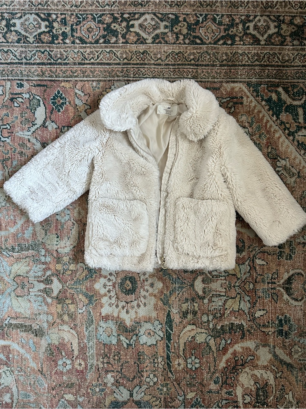 H&M Girl’s Cream Faux Fur Coat